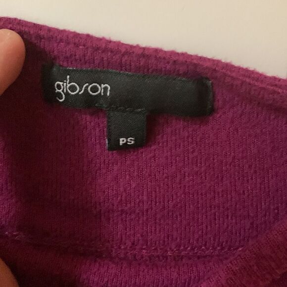 Boatneck Magenta Knit‎ Top - Picture 2 of 3